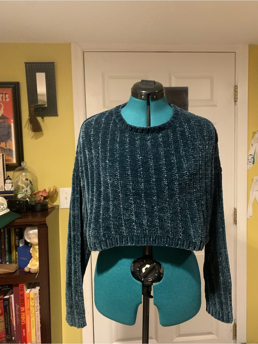 Forever 21 Teal Chenille Cropped Crewneck Sweater